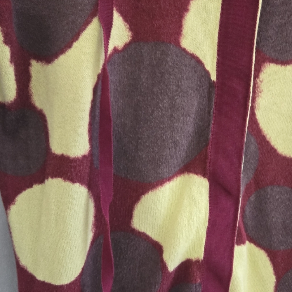 Simply Vera by Vera Wang Polka Dot Sweater- Cream & Burgundy - Picture 4 of 11